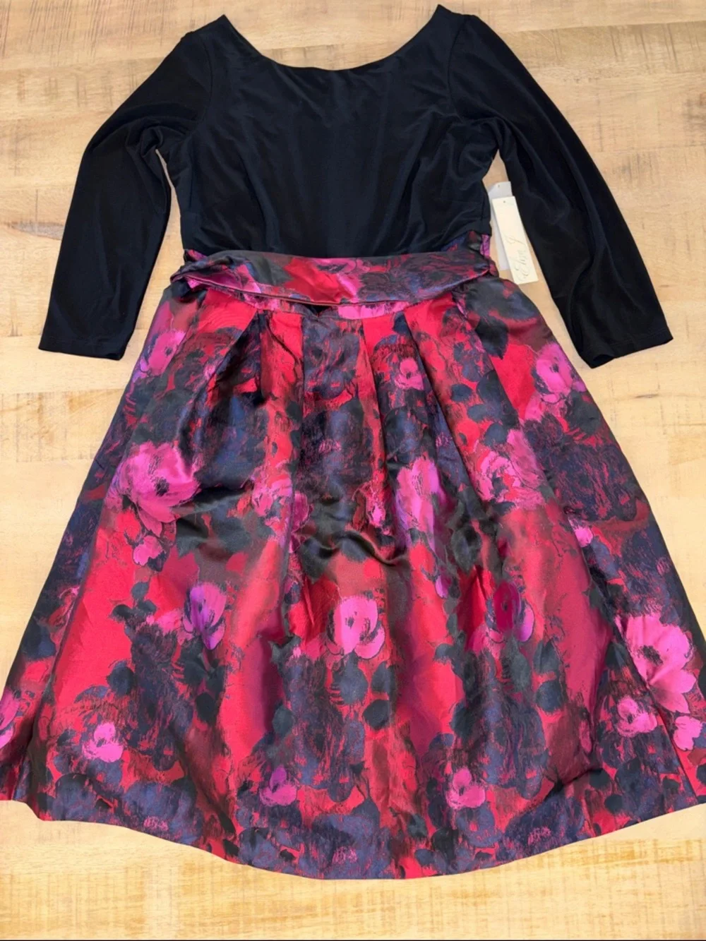 Eliza J Long-Sleeve Cocktail Dress Floral Skirt Bow in Back Size 10 NWT Modest - Picture 1 of 5
